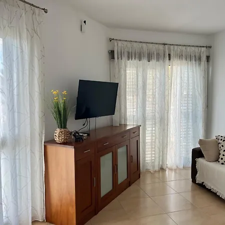 Blue Port House アパート